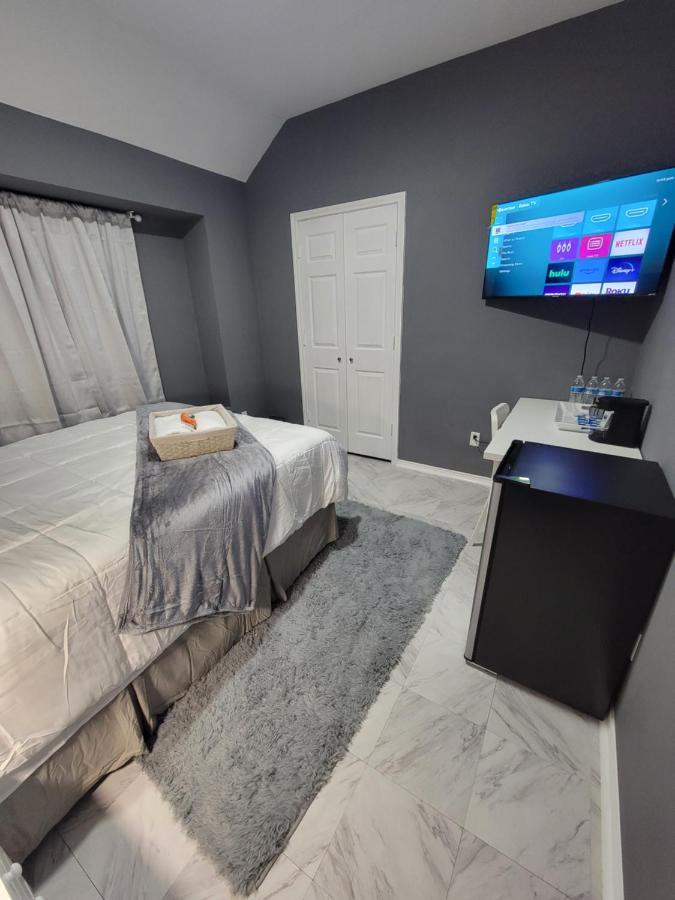 Nice & Cozy Bedroom At Gp'S Grand Prairie Exterior foto