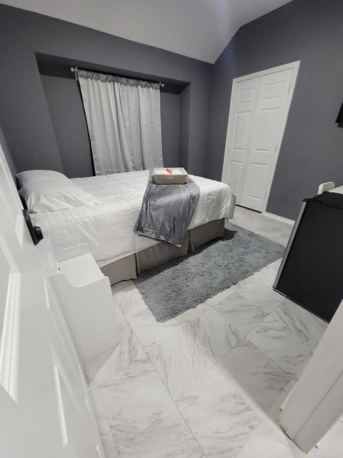 Nice & Cozy Bedroom At Gp'S Grand Prairie Exterior foto